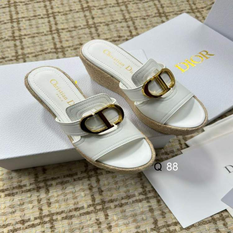 Picture of Dior Shoes _SKUDiorsz35-4093770.5cmK0501